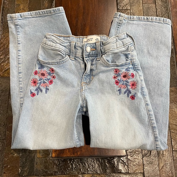 abercrombie kids Other - Abercrombie Kids Blue High rise wide Leg Jeans with Floral Embroidery
